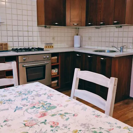 A In The Heart Of Warsaws Praga District Διαμέρισμα Βαρσοβία